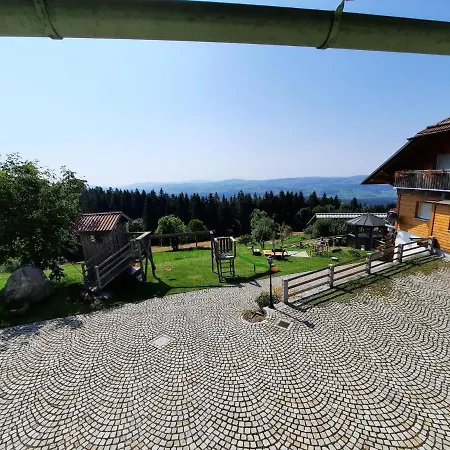 Panoramic View Home, Holiday home *