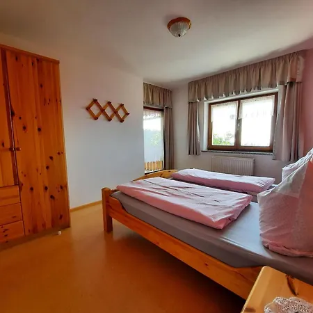 Panoramic View Home, Holiday home Neureichenau